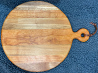 Thumbnail image of 12" Round Domestic Wood Cutting Board